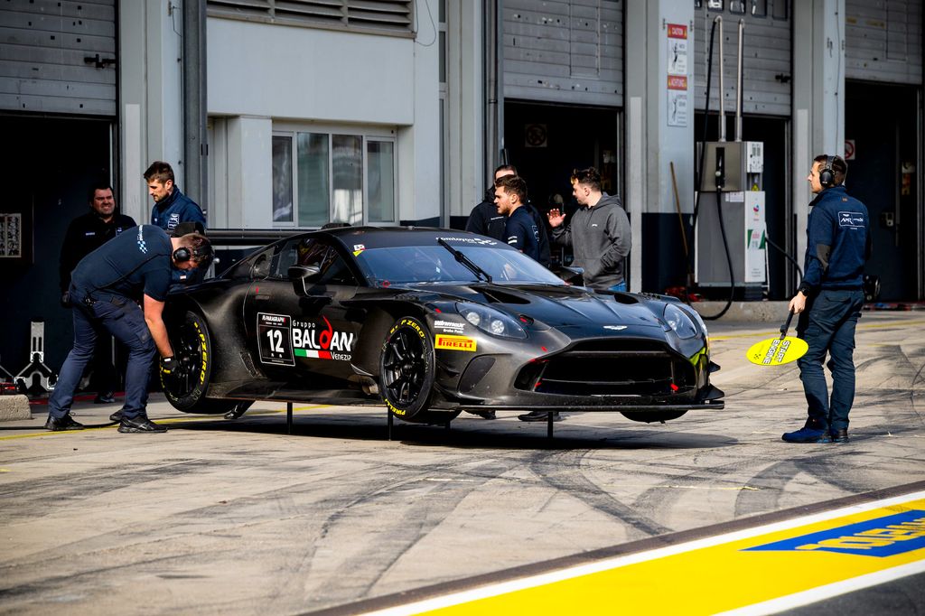 Sebastian Øgaard klar til GT3-debut med Aston Martin
(Foto: Comtoyou Racing)